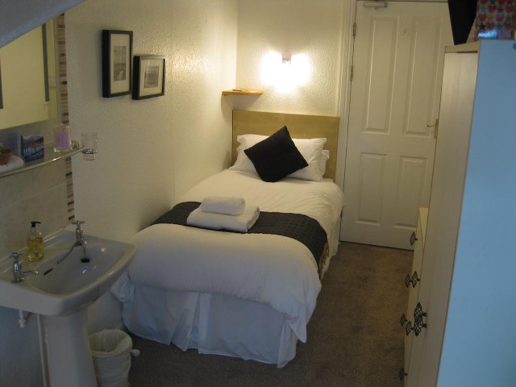 Harvington House Bed & Breakfast Keswick  Exterior foto